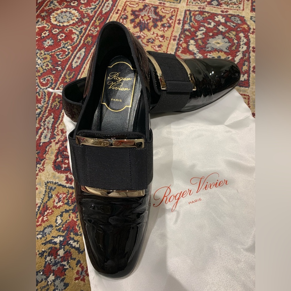 Roger Vivier tuxedo loafer patent leather black 36.5